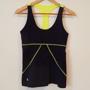 Ellie sports top